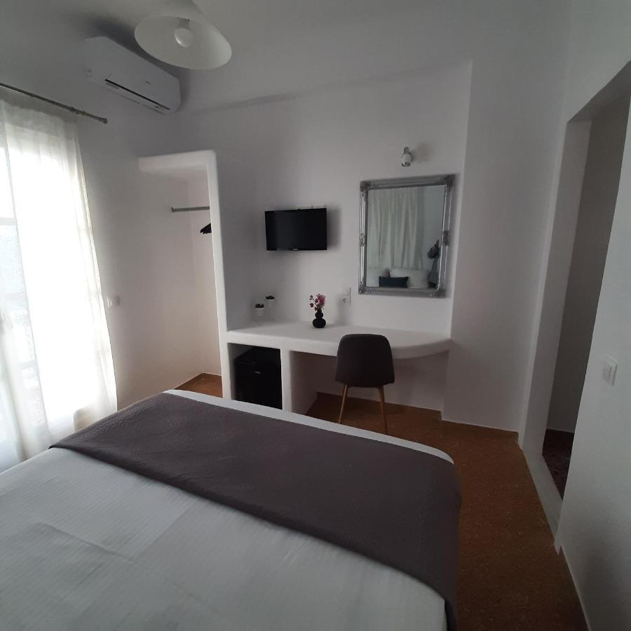Flora & Appartement Náoussa